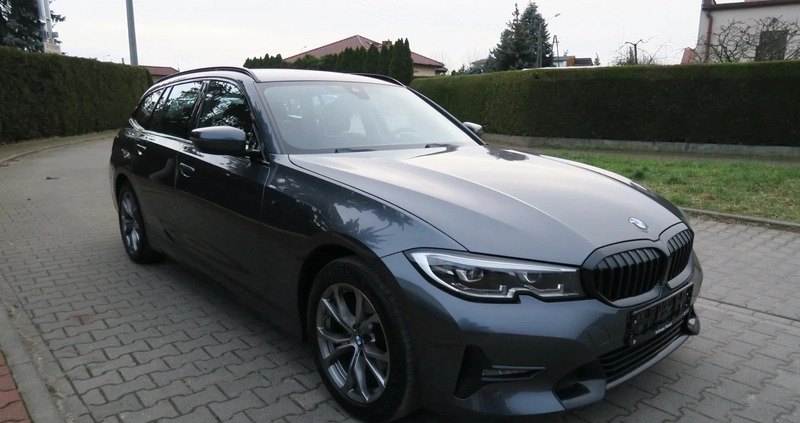 BMW Seria 3 cena 122800 przebieg: 119000, rok produkcji 2020 z Tyszowce małe 781